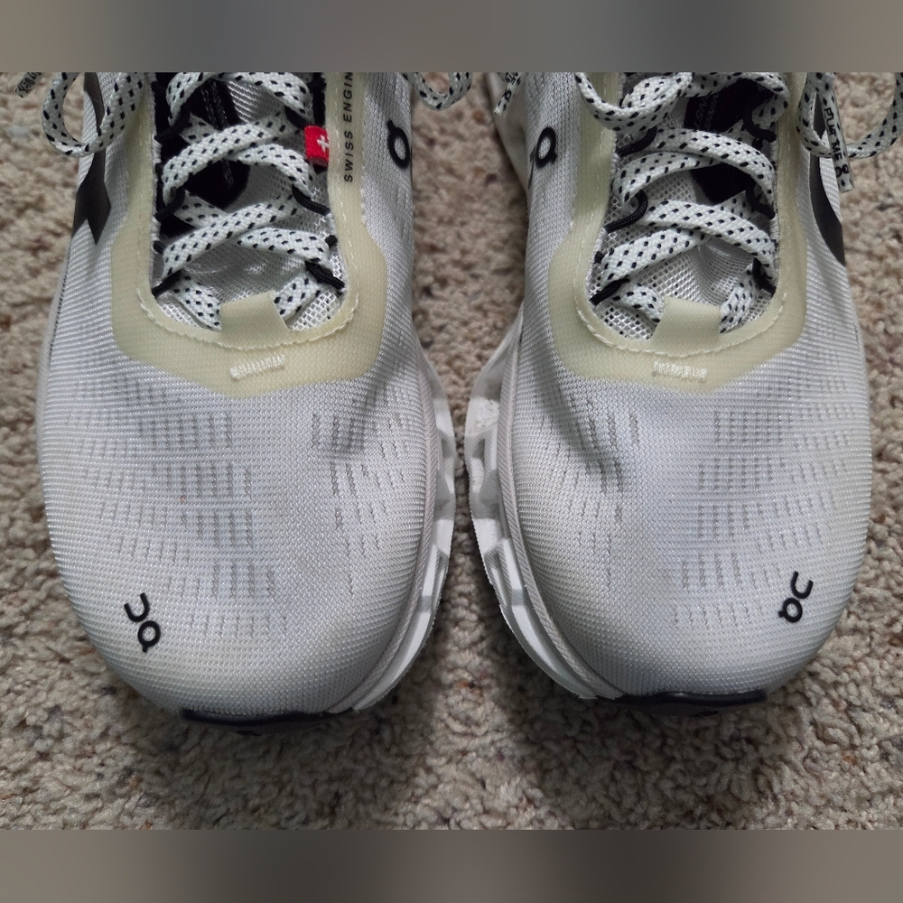Womens On Running Cloudmonster 2 White and Black Sneakers - Picture 6 of 10